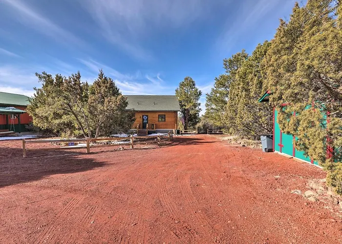 Quaint Near Grand Canyon Holiday home